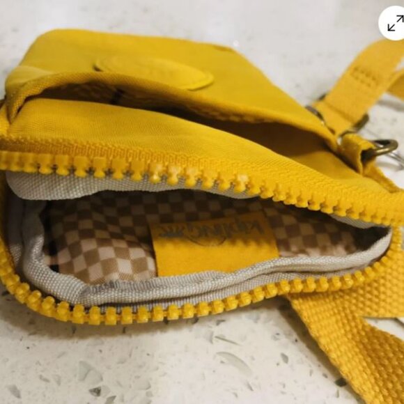 reduced Kipling TALLY brand new mobile phone bag crossbody bag vivid yellow - Picture 8 of 15